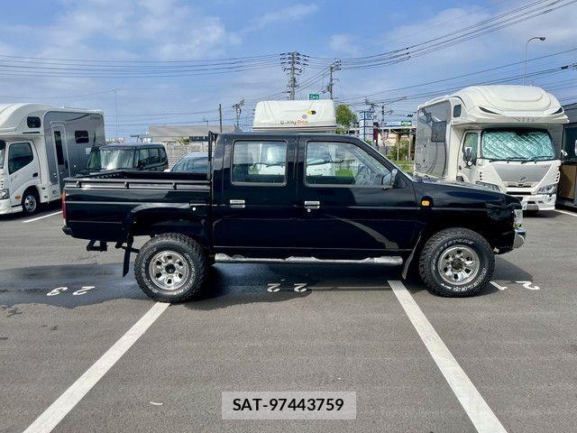 Nissan DATSUN PICKUP 1994-02 8335526-14