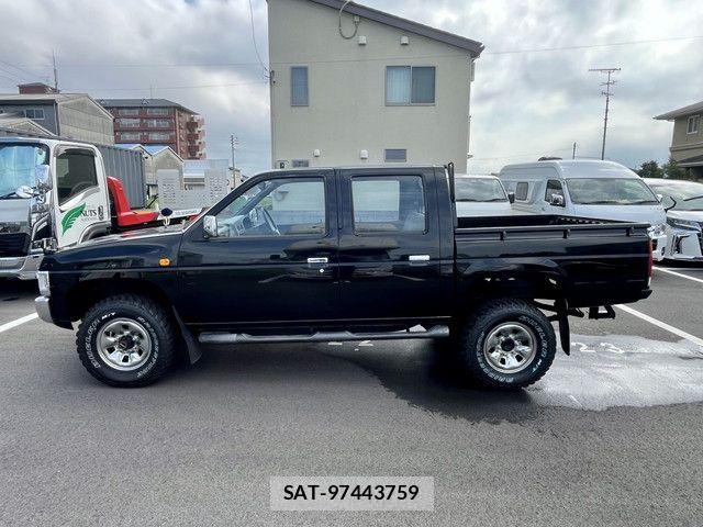 Nissan DATSUN PICKUP 1994-02 8335526-2