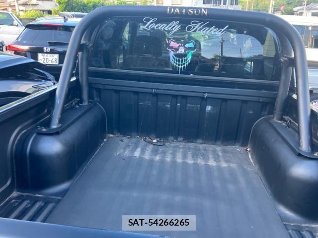 Nissan DATSUN PICKUP 1997-09 8879398-10