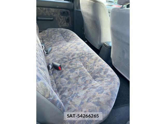 Nissan DATSUN PICKUP 1997-09 8879398-14