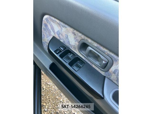 Nissan DATSUN PICKUP 1997-09 8879398-19