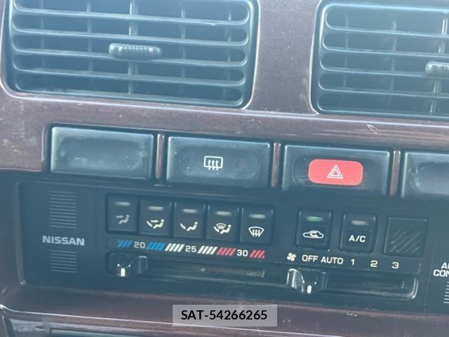 Nissan DATSUN PICKUP 1997-09 8879398-22