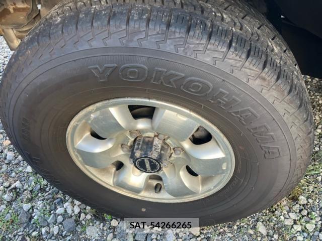 Nissan DATSUN PICKUP 1997-09 8879398-4