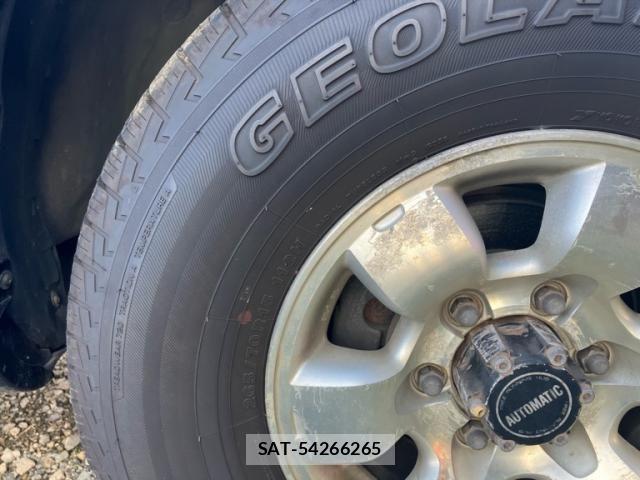 Nissan DATSUN PICKUP 1997-09 8879398-6