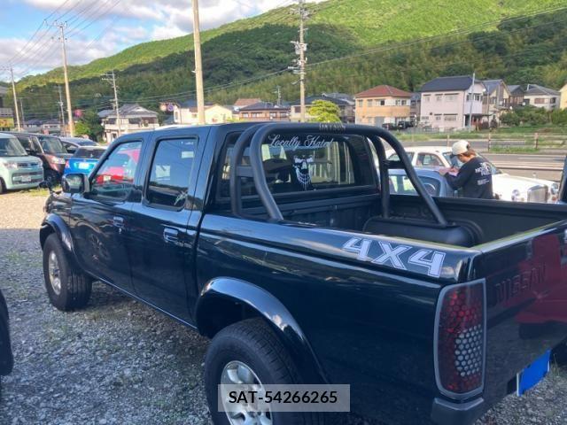 Nissan DATSUN PICKUP 1997-09 8879398-8