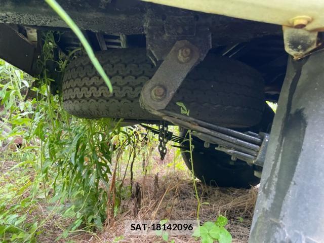 Nissan DATSUN TRUCK 1990-03 7784177-9