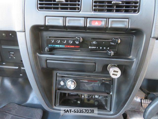 Nissan DATSUN TRUCK 1994-10 7961134-14