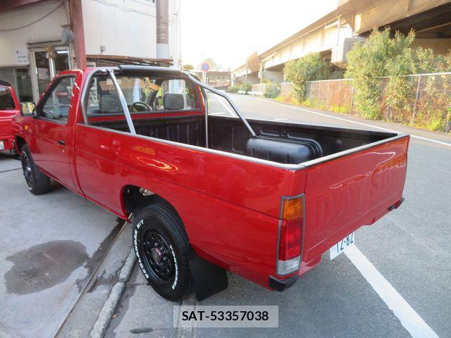 Nissan DATSUN TRUCK 1994-10 7961134-3