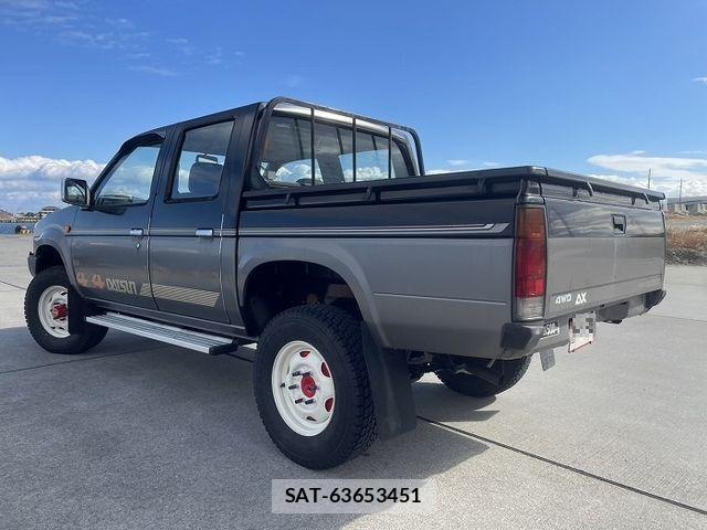 Nissan DATSUN TRUCK 1991-04 661718-10