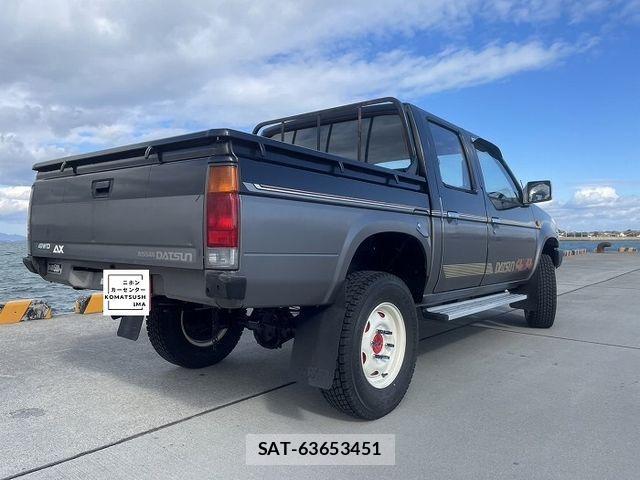Nissan DATSUN TRUCK 1991-04 661718-2