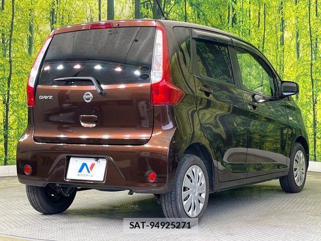 Nissan DAYZ 2015-08 4175142-16