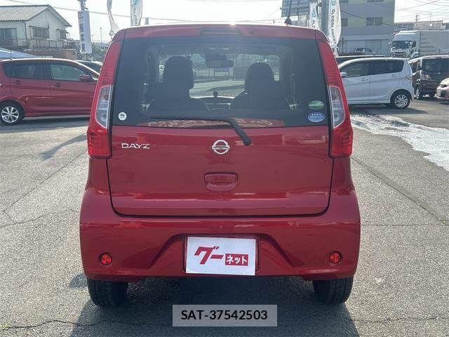 Nissan DAYZ 2016-01 4752799-6