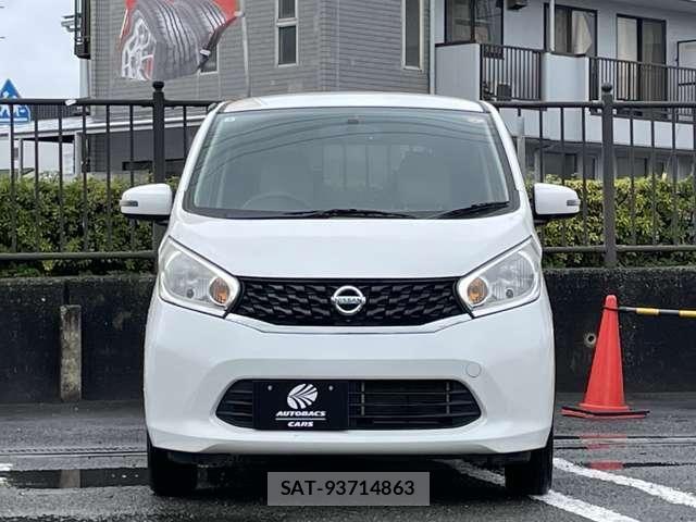 Nissan DAYZ 2014-03 5866251-5