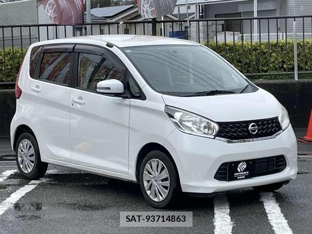 Nissan DAYZ 2014-03 5866251-6