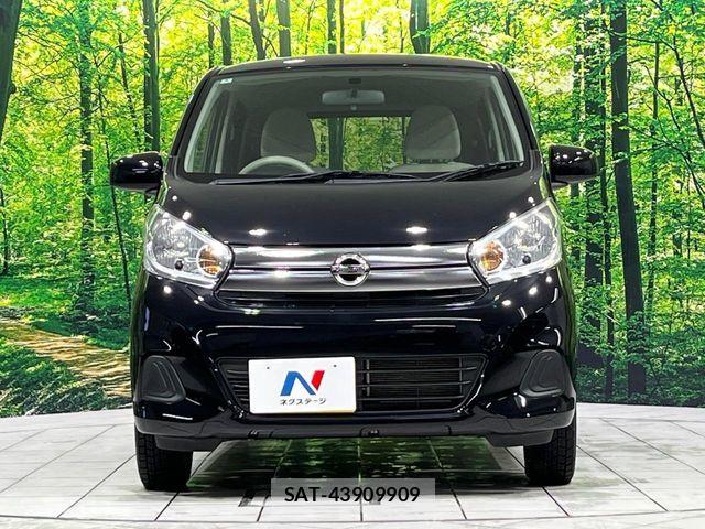 Nissan DAYZ 2017-03 6003442-12