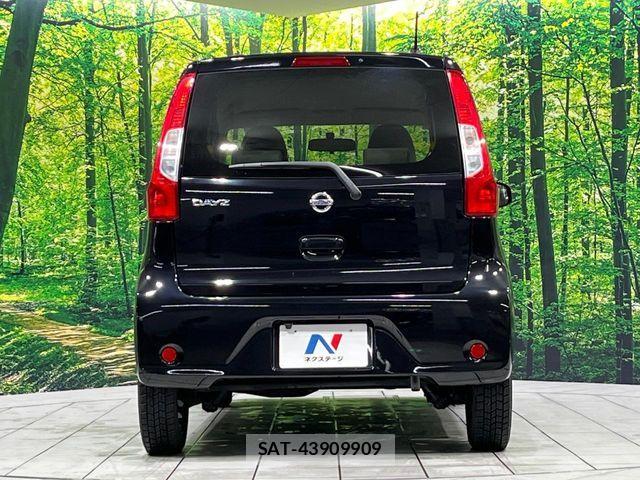 Nissan DAYZ 2017-03 6003442-13