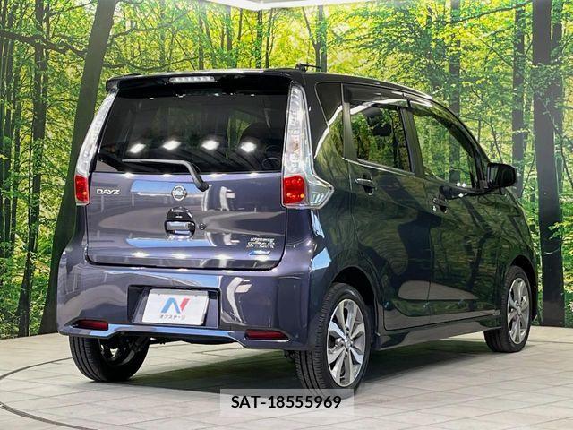 Nissan DAYZ 2014-01 6243386-16