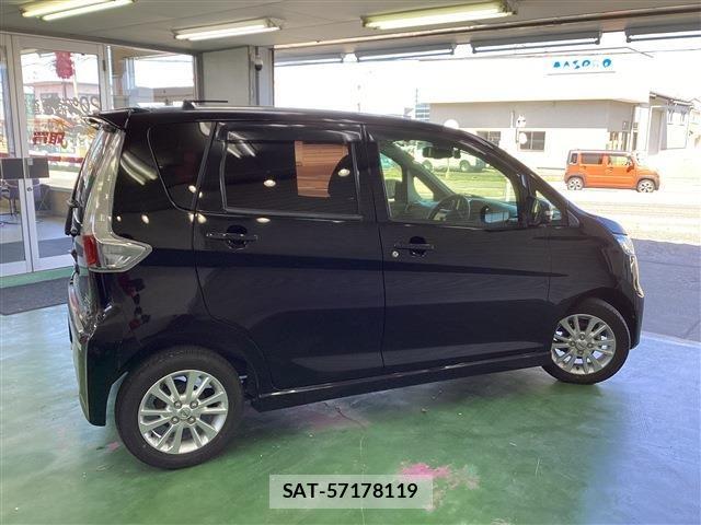 Nissan DAYZ 2015-09 6243389-3