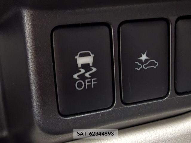 Nissan DAYZ 2015-12 6496701-18