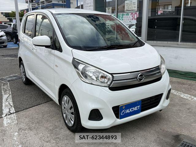 Nissan DAYZ 2015-12 6496701-2