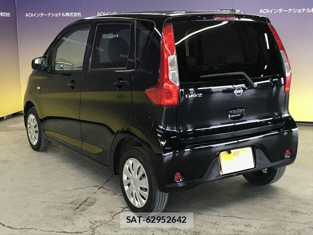 Nissan DAYZ 2018-02 6611426-7