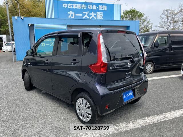 Nissan DAYZ 2013-07 6671099-2