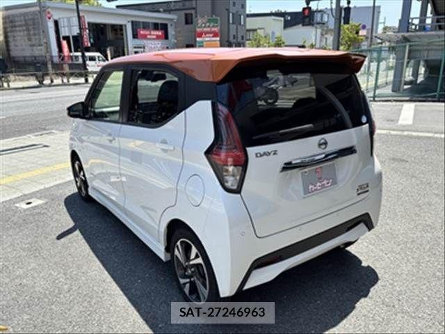 Nissan DAYZ 2019-10 6675618-24