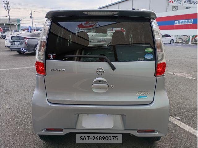 Nissan DAYZ 2015-03 6675642-5