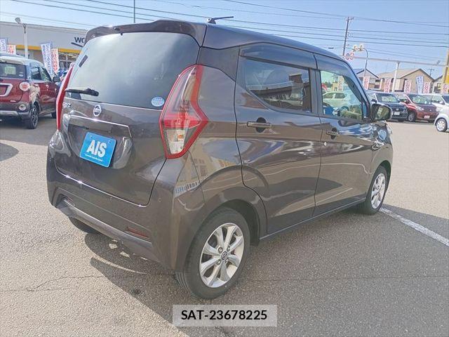 Nissan DAYZ 2021-08 6690984-2