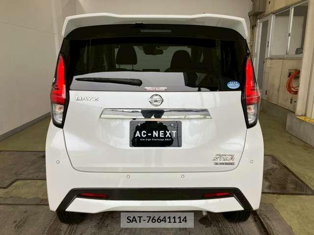 Nissan DAYZ 2021-09 6716002-16