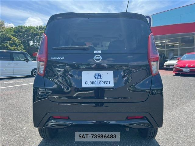 Nissan DAYZ 2022-02 6716007-6