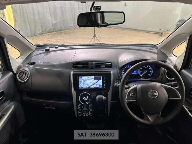 Nissan DAYZ 2014-01 6716008-15