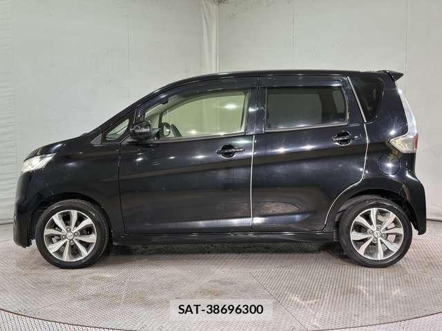 Nissan DAYZ 2014-01 6716008-7