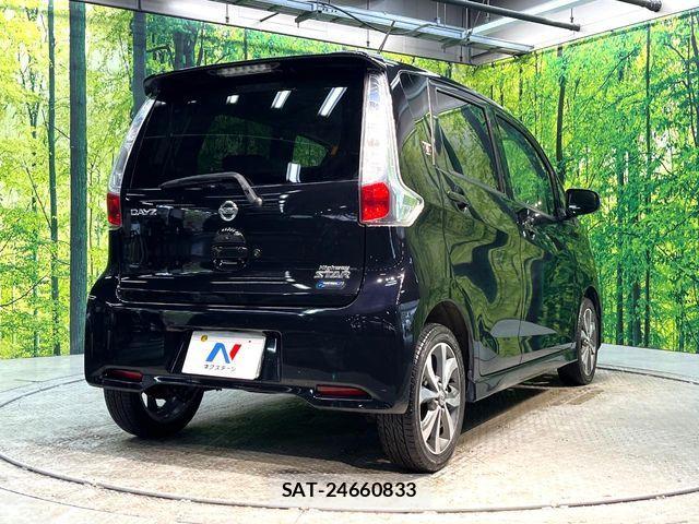 Nissan DAYZ 2013-06 6751264-16