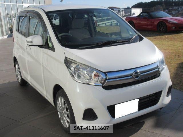 Nissan DAYZ 2017-01 6751263-3