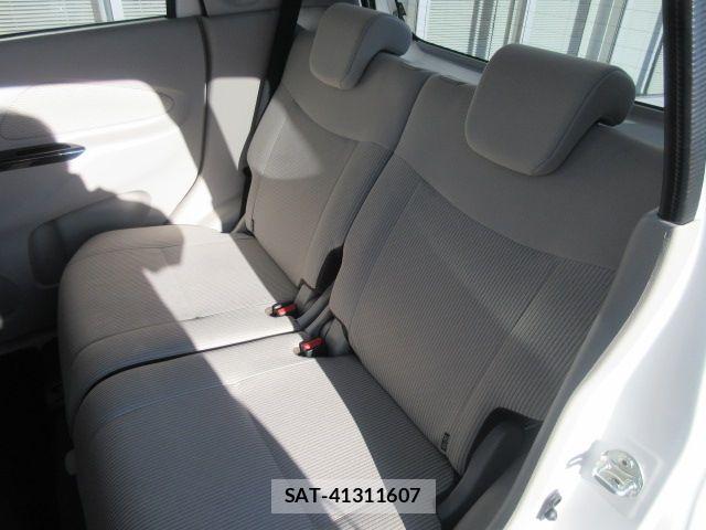 Nissan DAYZ 2017-01 6751263-6