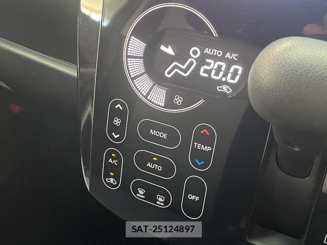 Nissan DAYZ 2013-08 6814640-14