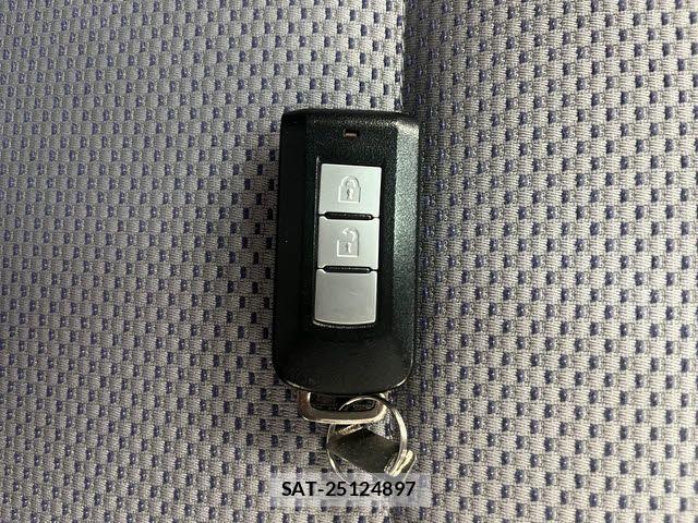 Nissan DAYZ 2013-08 6814640-25