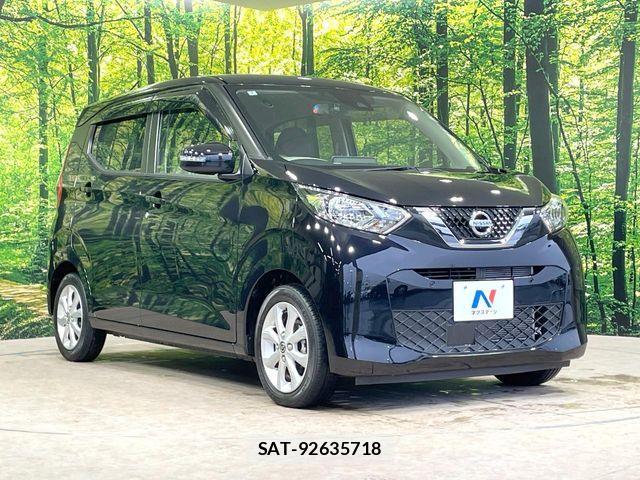 Nissan DAYZ 2022-03 6814614-15