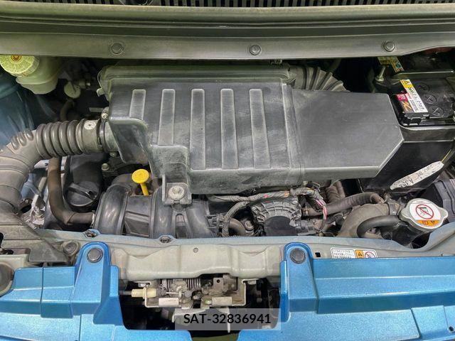 Nissan DAYZ 2015-01 6814637-17