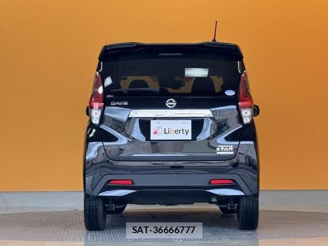 Nissan DAYZ 2021-05 6904082-12