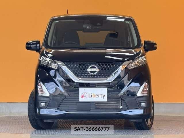 Nissan DAYZ 2021-05 6904082-8