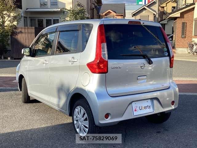 Nissan DAYZ 2017-01 6904135-7