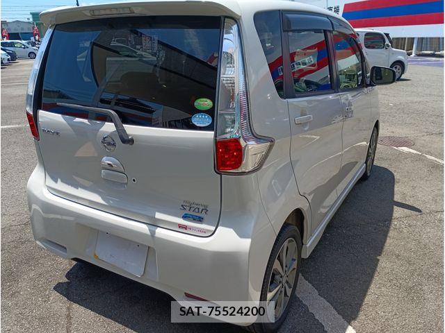 Nissan DAYZ 2013-07 6904152-6