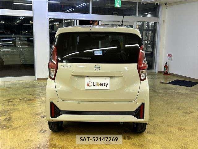 Nissan DAYZ 2025-01 6904050-18