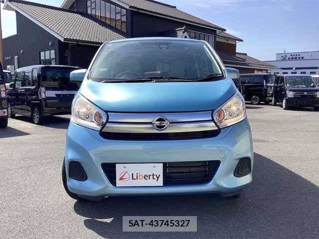 Nissan DAYZ 2017-11 6904136-7