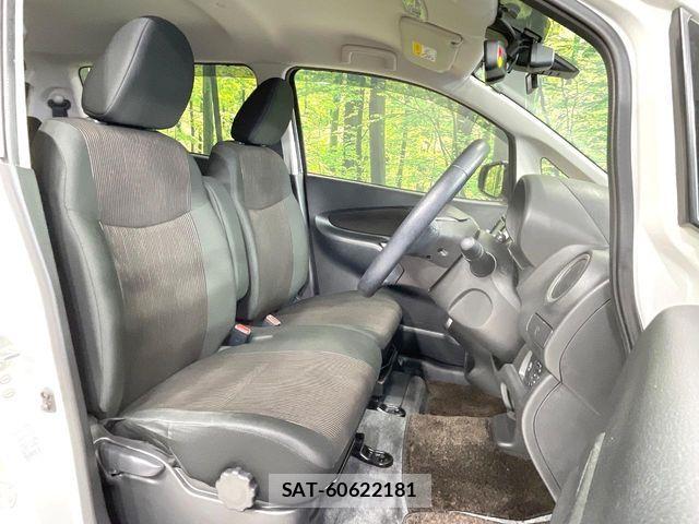 Nissan DAYZ 2016-01 6904117-8