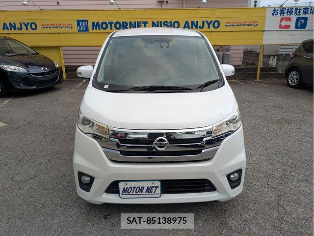 Nissan DAYZ 2015-06 6904148-17