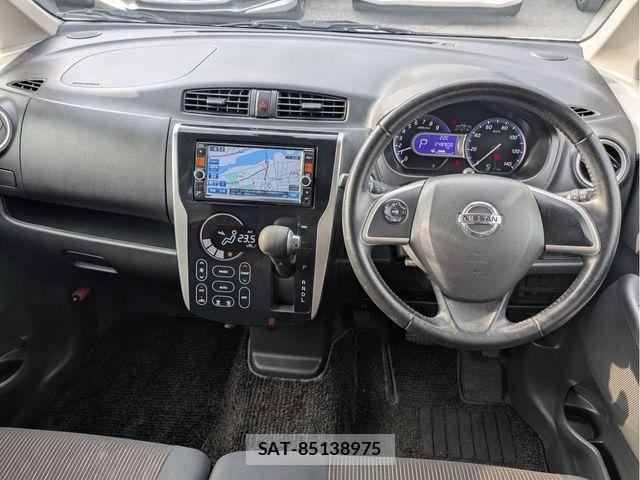 Nissan DAYZ 2015-06 6904148-8