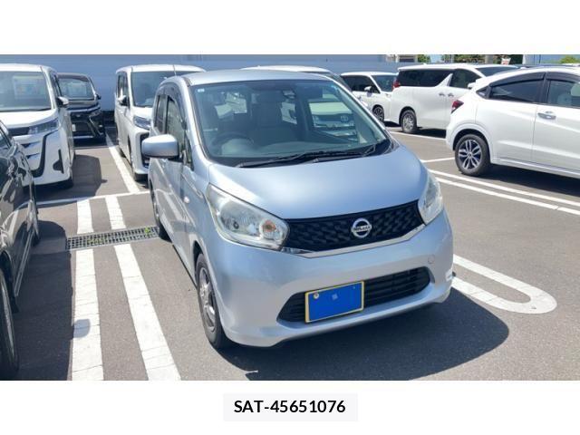 Nissan DAYZ 2015-06 6904164-1